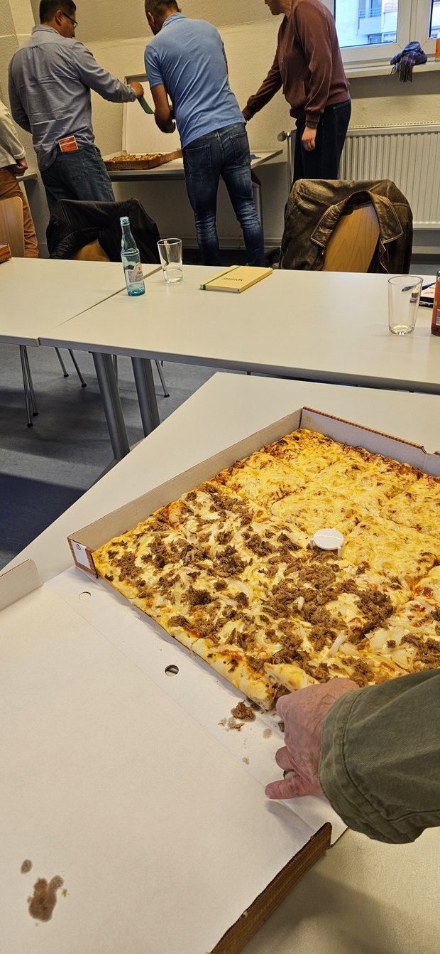 Catering mit Pizza.